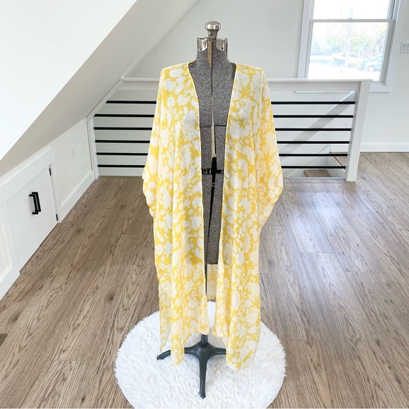 NWT LC Lauren Conrad yellow white floral bohemian tropical kimono beach coverup - Picture 2 of 11